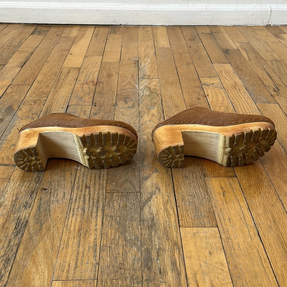 No. 6 New School Tread Clog - Picture 4 of 5